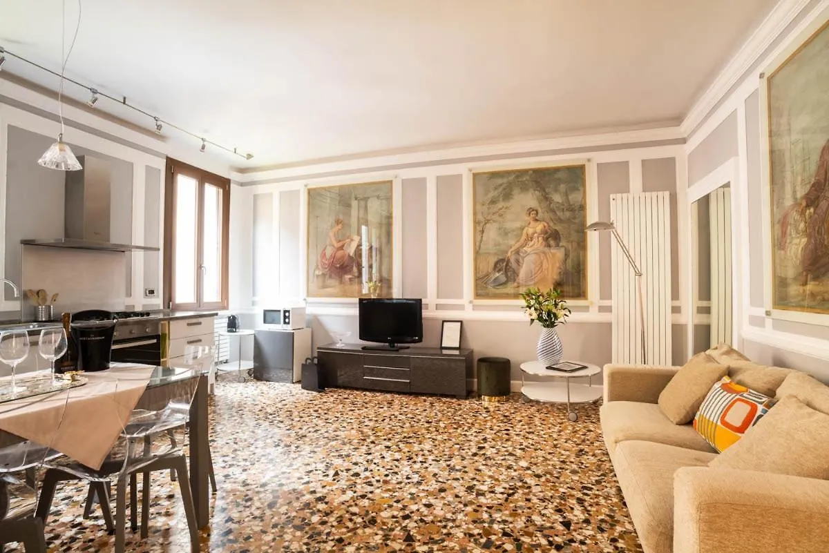 Salmaso Apartments contacts