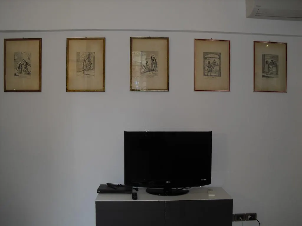 Salmaso Apartments Βενετία 0*,  Ιταλία