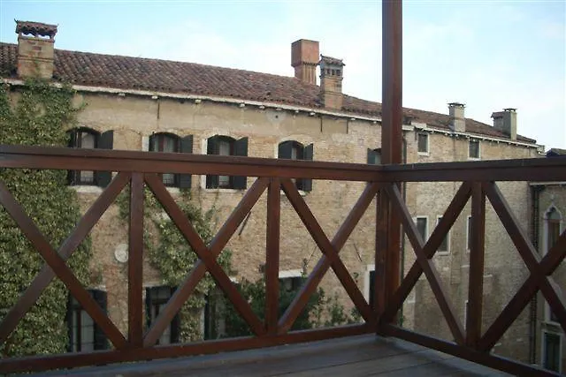 Salmaso Apartments Βενετία 0*,  Ιταλία